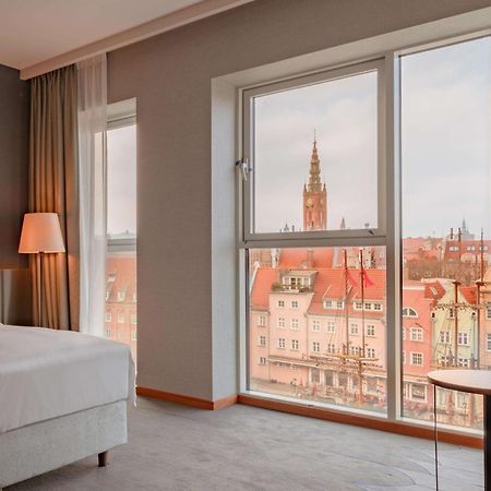 Radisson Hotel & Suites, Gdansk, Wyspa Spichrzow Esterno foto