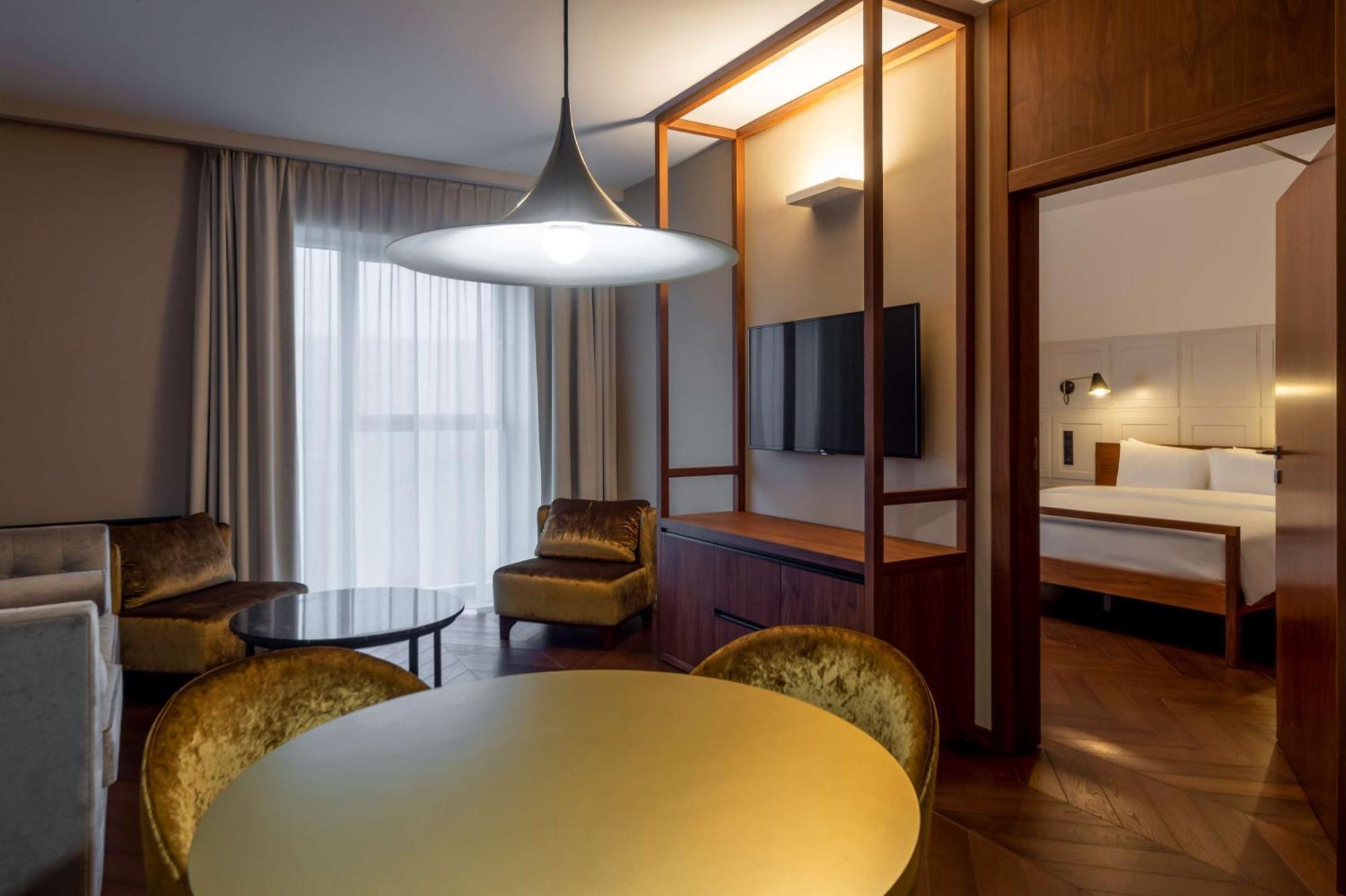 Radisson Hotel & Suites, Gdansk, Wyspa Spichrzow Esterno foto