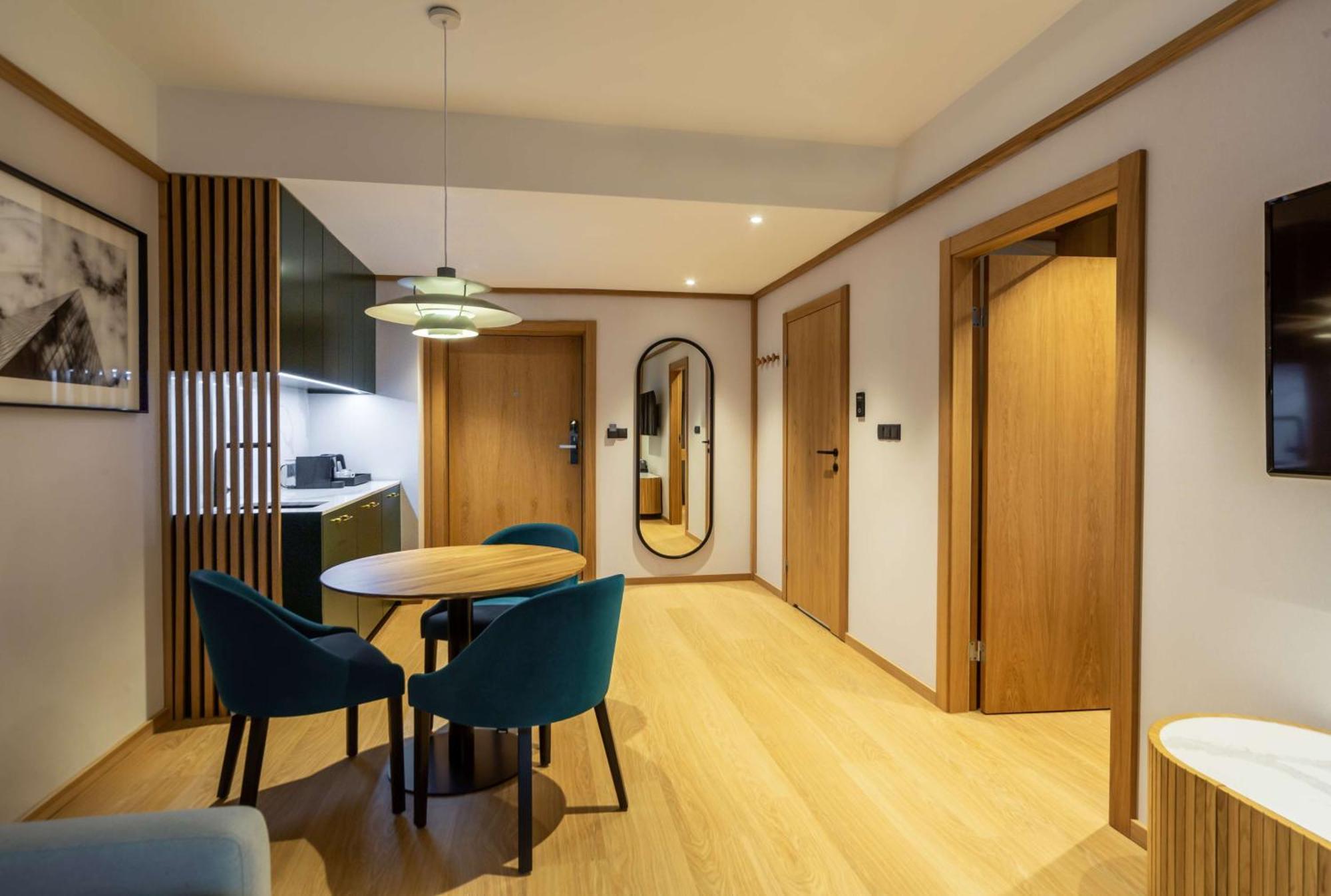 Radisson Hotel & Suites, Gdansk, Wyspa Spichrzow Esterno foto
