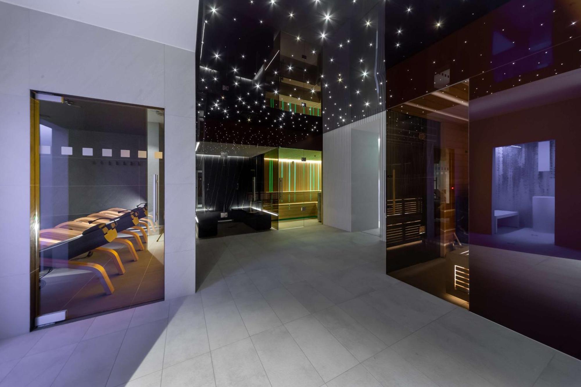 Radisson Hotel & Suites, Gdansk, Wyspa Spichrzow Esterno foto