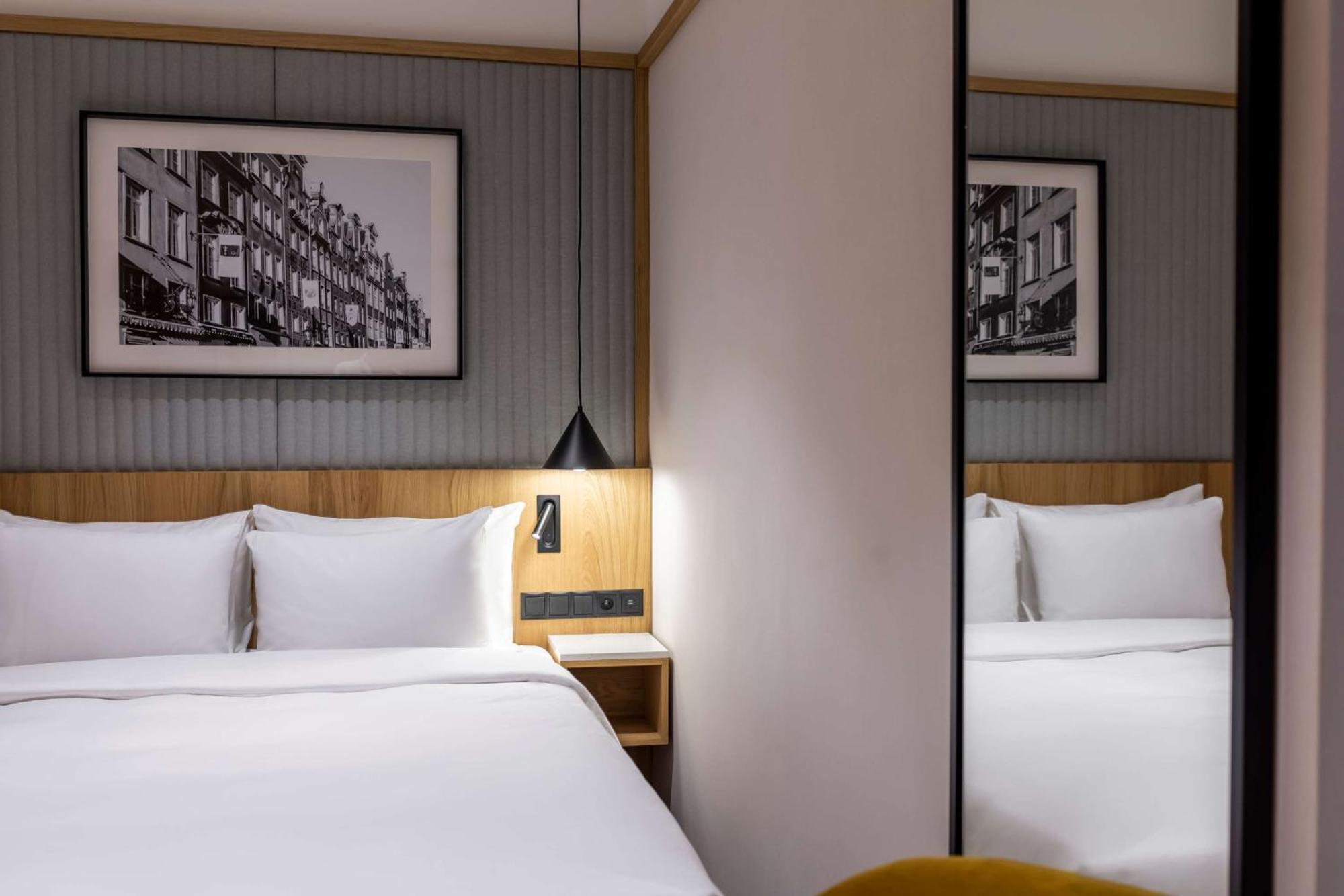 Radisson Hotel & Suites, Gdansk, Wyspa Spichrzow Esterno foto