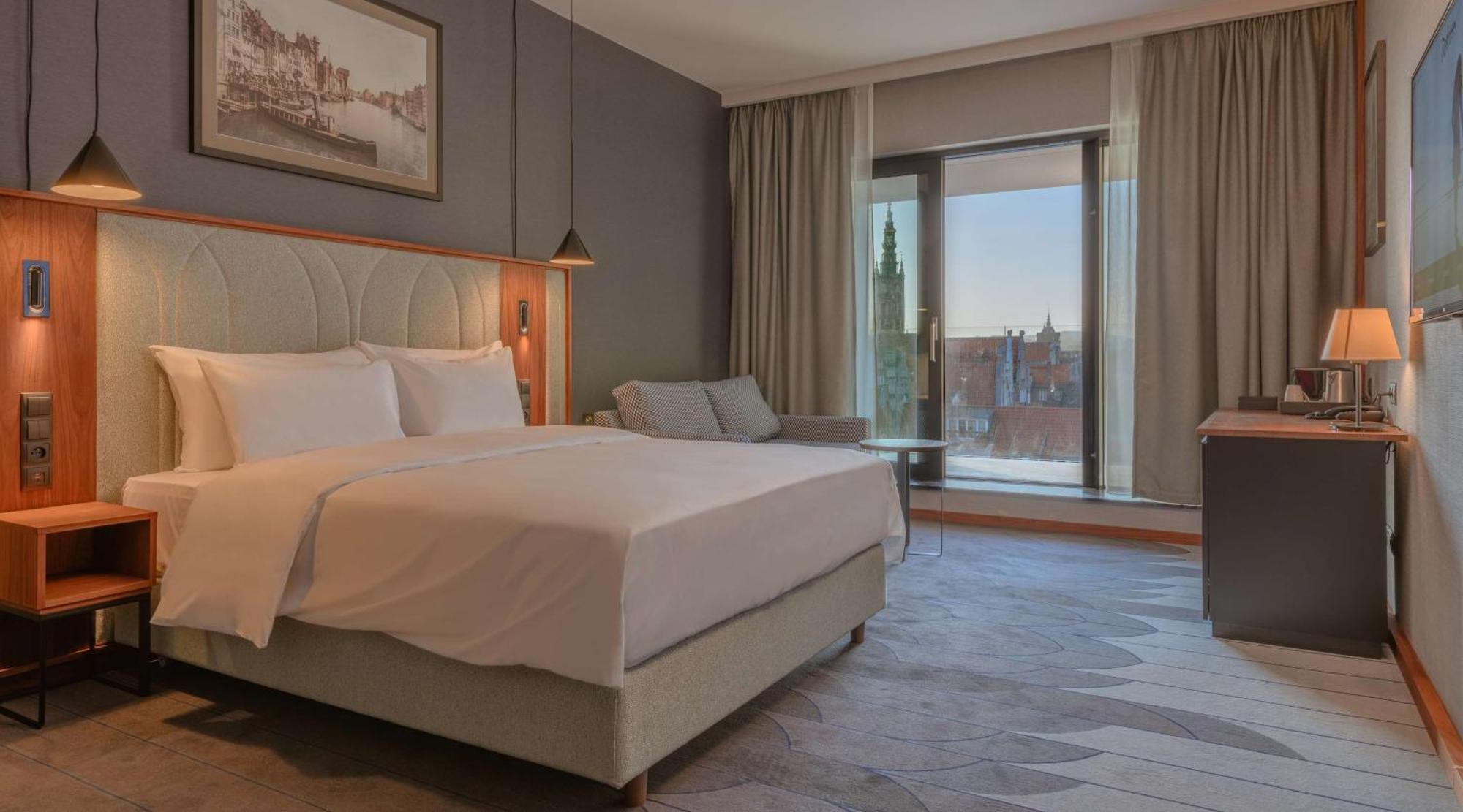 Radisson Hotel & Suites, Gdansk, Wyspa Spichrzow Esterno foto
